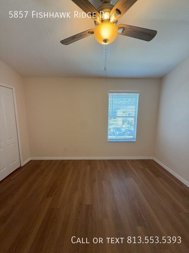 Building Photo - 5857 Fishhawk Ridge Dr