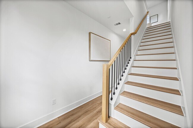 Building Photo - 5107 Avenue J