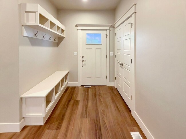 Building Photo - Brand New 3BR Home in Nampa – Pet-Friendly, Near Parks & Dining