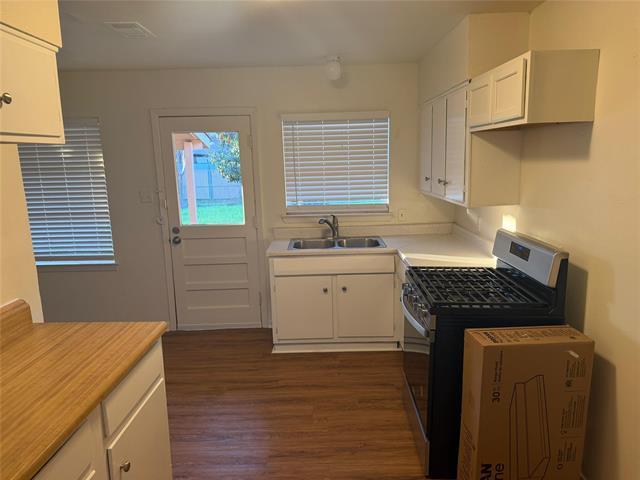 Building Photo - 10841 Ruth Ann Dr