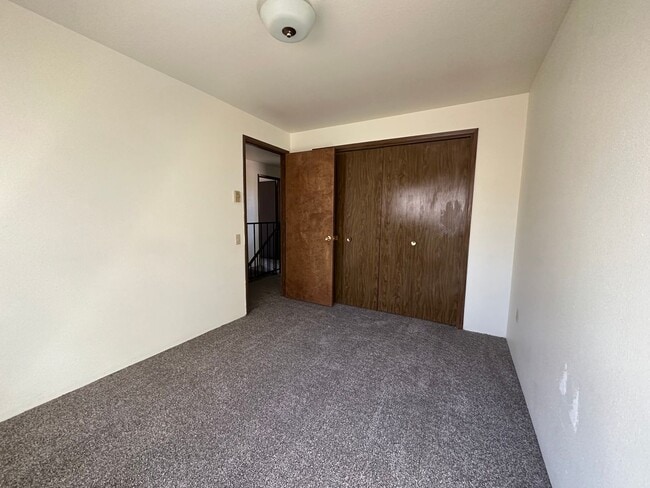 Building Photo - 2510 Bly St