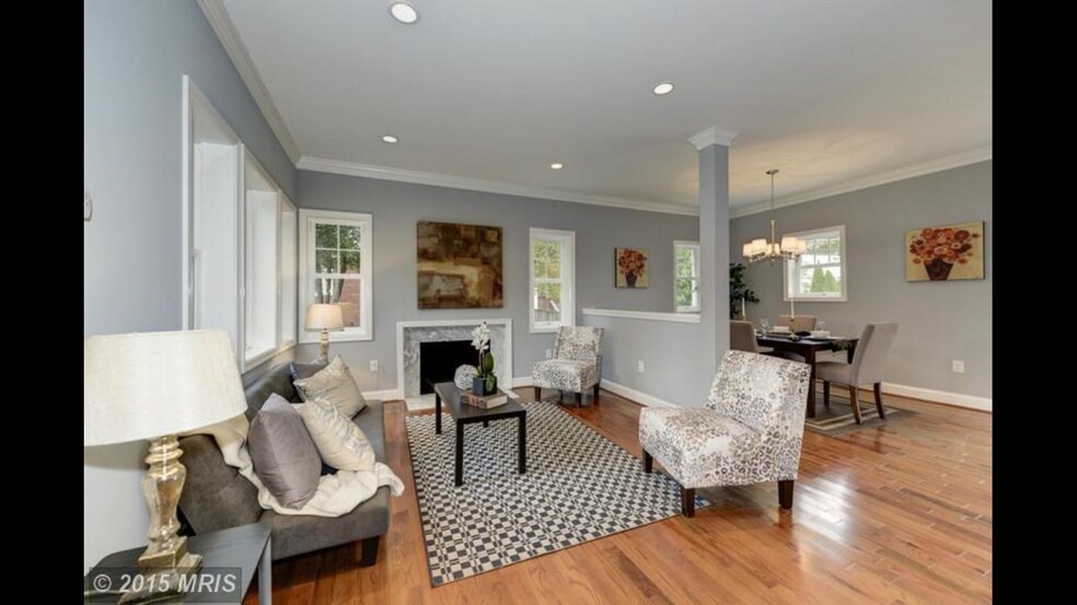 Building Photo - 2831 Cherry St