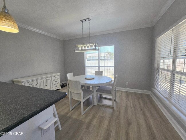 Building Photo - 7009 N Lagoon Dr