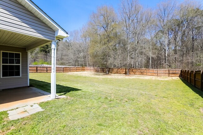 Building Photo - 1060 Navaho Trail