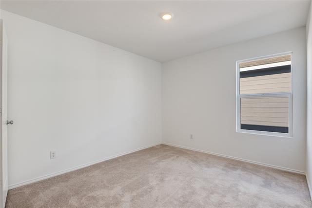 Building Photo - 1426 Running Mare Wy