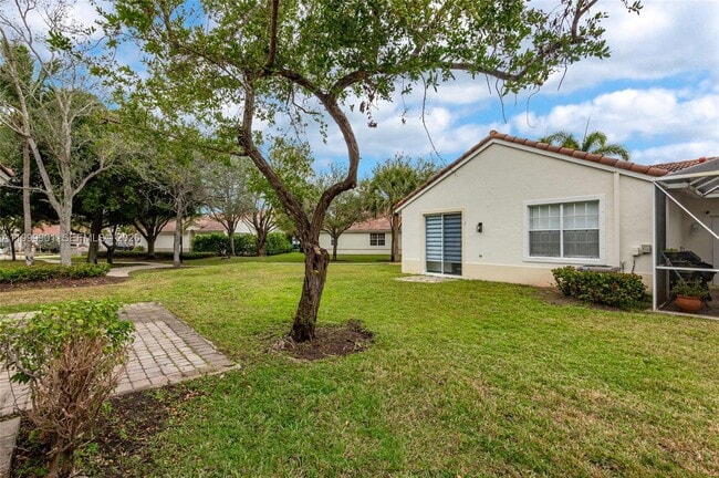 Building Photo - 18823 SW 28th St