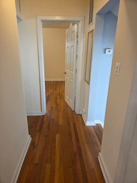 Building Photo - 7307 Dickinson Ave