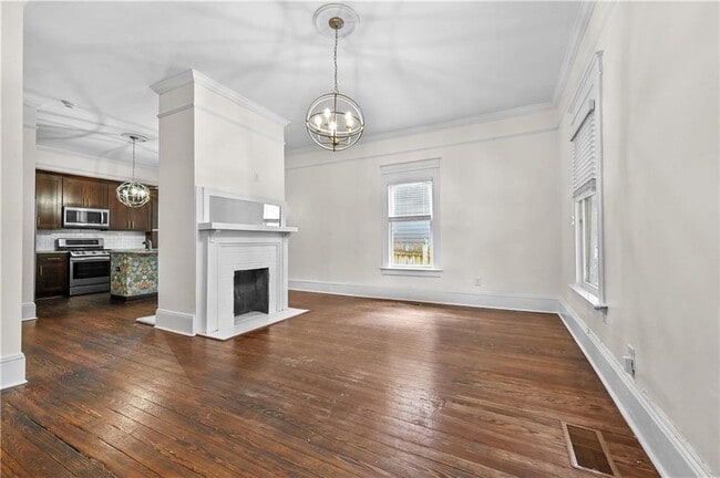 Building Photo - 470 Kelly St SE