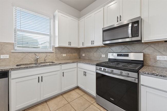 Building Photo - 21634 Lemon Beebrush Ln