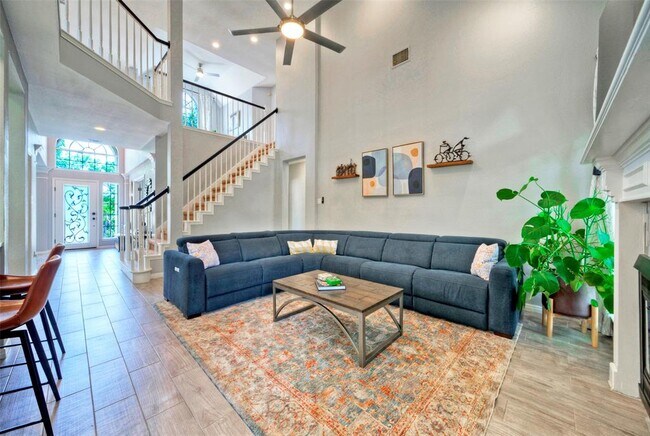 Building Photo - 3002 Barton Point Cir