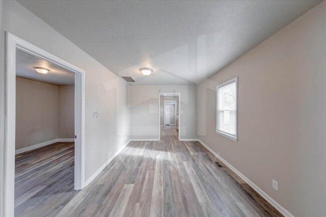 Building Photo - 1625 N Berwick Ave