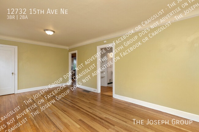 Building Photo - 12732 15th Ave NE