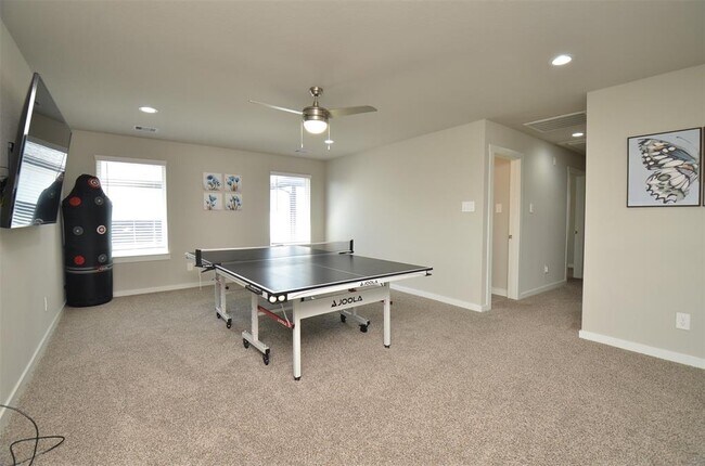 Building Photo - 28615 Halle Ray Dr