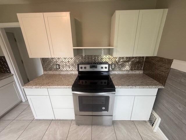 Building Photo - 54221 Maple Ln