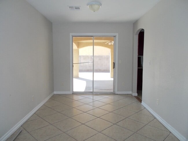 Building Photo - Spacious 4-Bedroom, 2.5-Bathroom Home with RV Parking & Modern Amenities