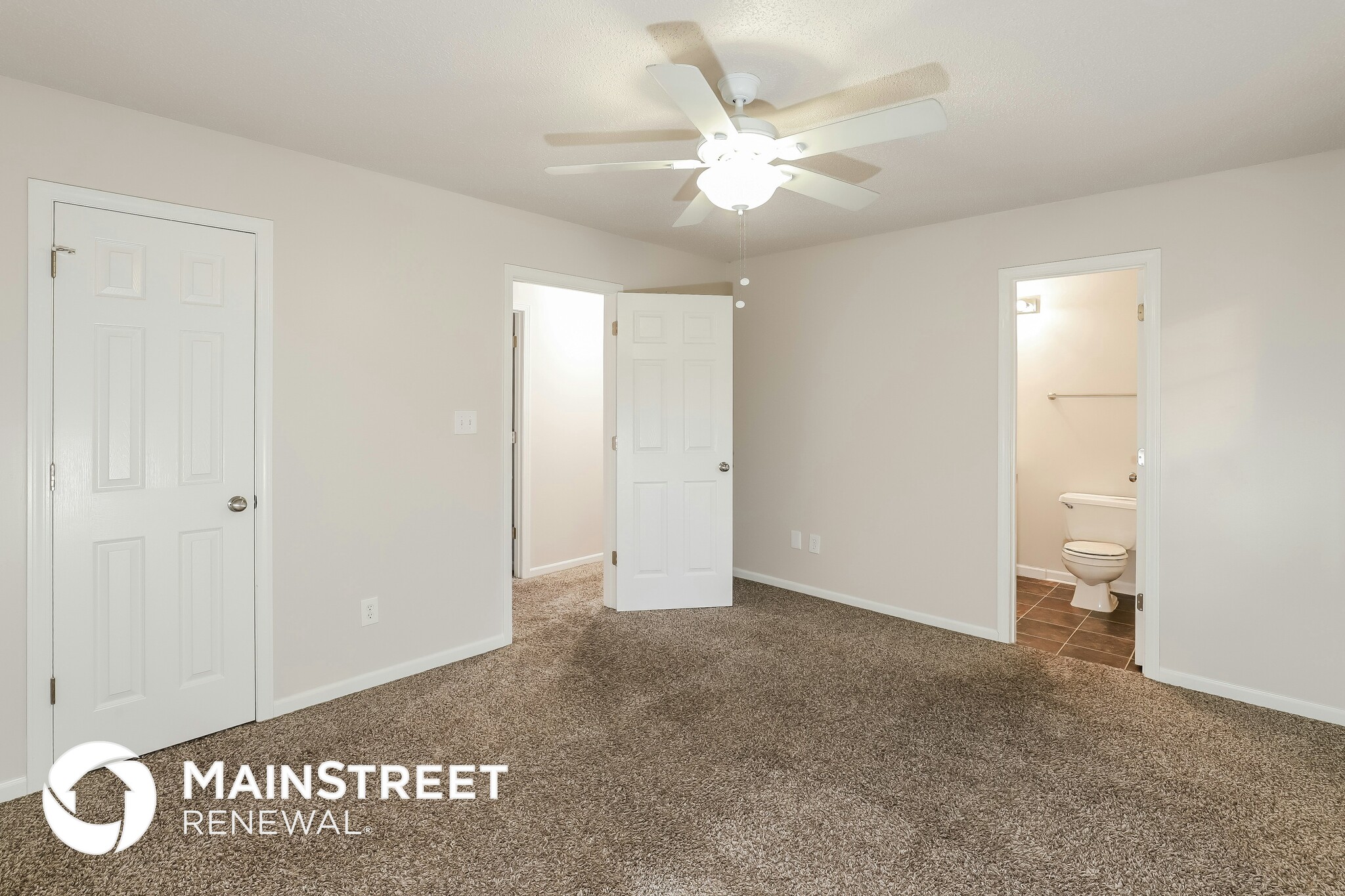 Building Photo - 14805 E Nickell Ave