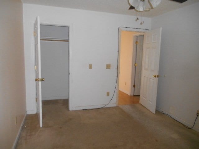 Building Photo - Duplex For Rent