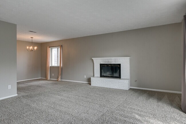 Building Photo - 500 S 37th St