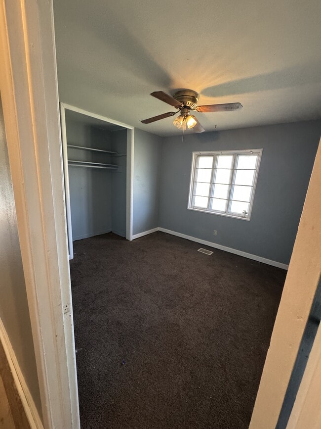 Building Photo - 3315 SW Clare Ave