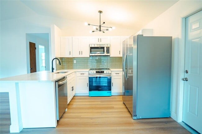 Building Photo - 1262 Jeffords St