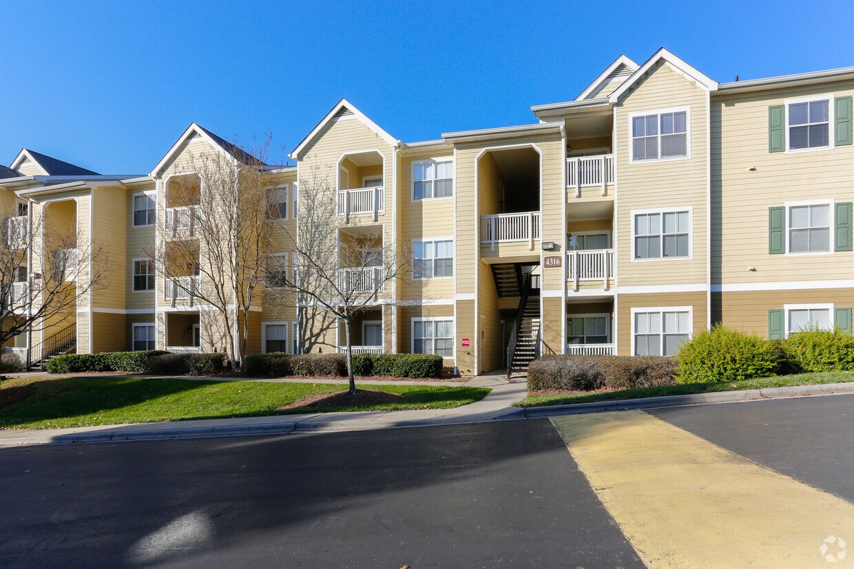 Waterford Hills Charlotte