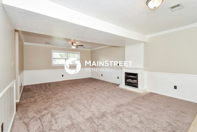 Building Photo - 3 Bedroom Pet-Friendly Home in Louisville,...