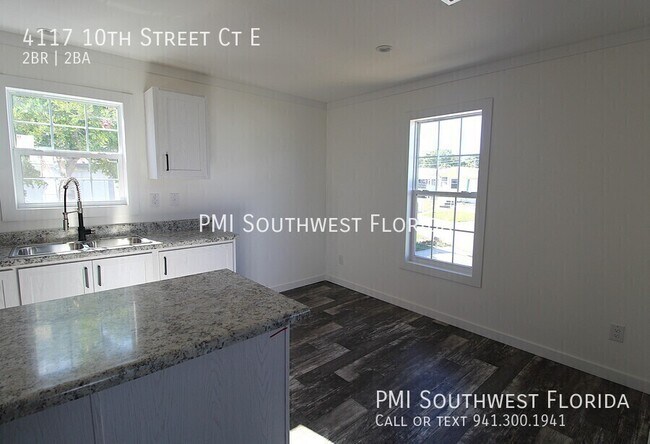 Building Photo - 4117 10th St Ct E