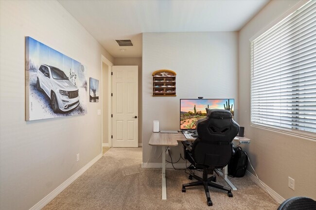 Building Photo - 12410 N 146th Ln