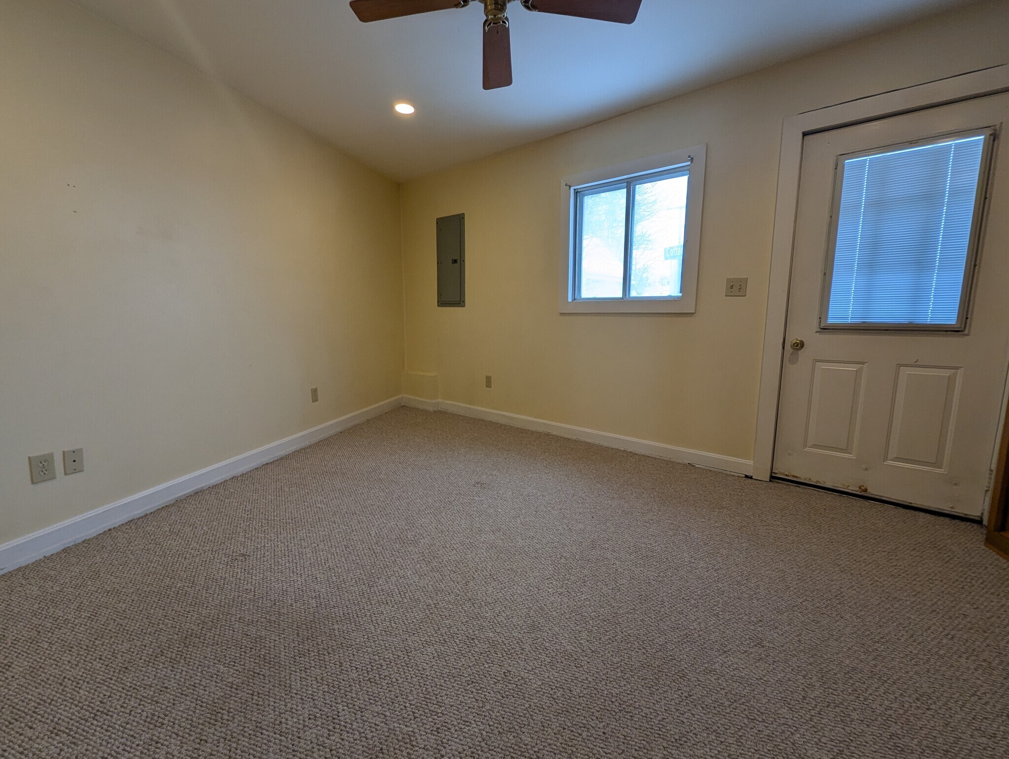 Building Photo - 26 Granite St