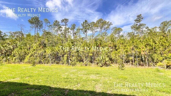 Building Photo - 1440 Nandina Cir