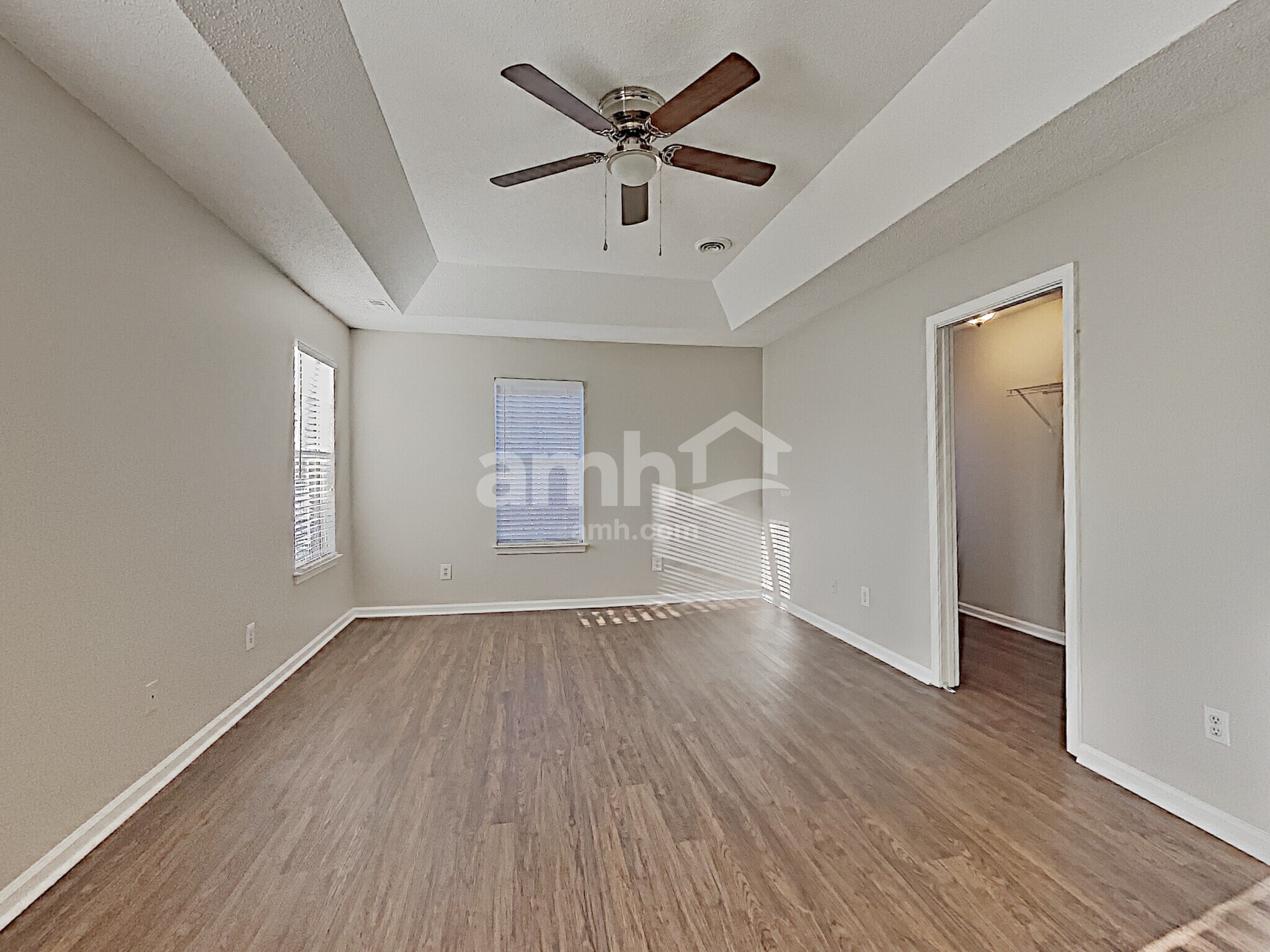 Building Photo - 1301 Sweetgum Ln