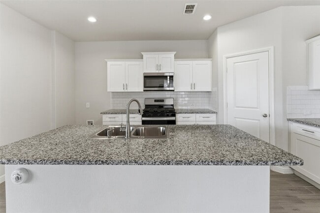 Building Photo - 9749 Serviceberry Ln
