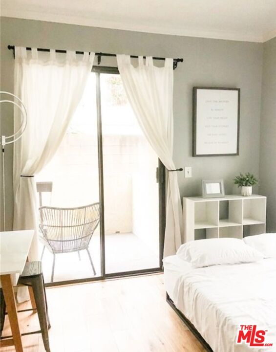 Building Photo - 497 E California Blvd