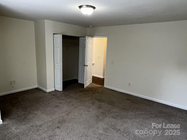 Building Photo - 8603 Wandering Creek Way