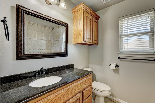 Building Photo - 2816 Coventry Manor Dr