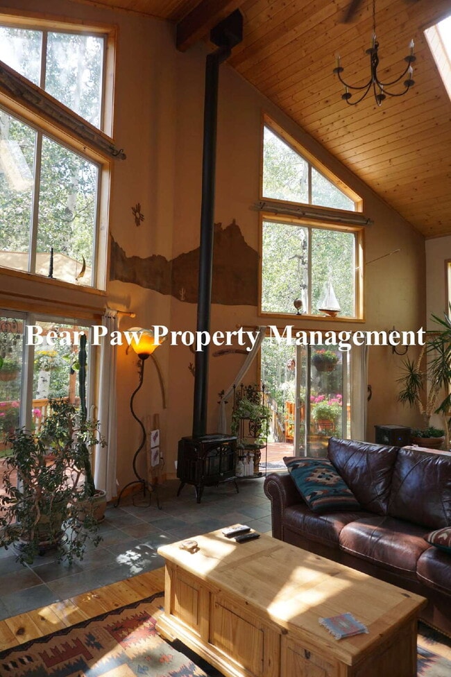 Building Photo - SHORT TERM!!!!!  Beautiful FURNISHED Home ...