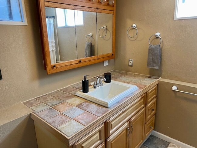 Building Photo - Amazing Littleton Bungalow