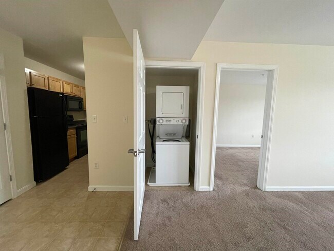 Building Photo - 50 Sentinel Court