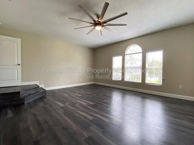 Building Photo - 4115 Andover Cay Blvd