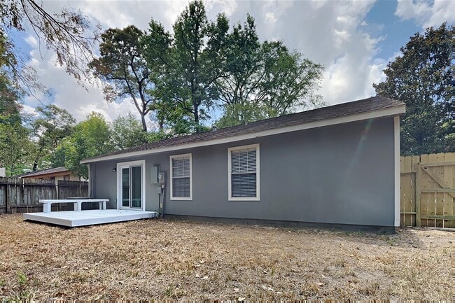 Building Photo - 2722 Little Caney Way, Conroe, TX 77301 - ...
