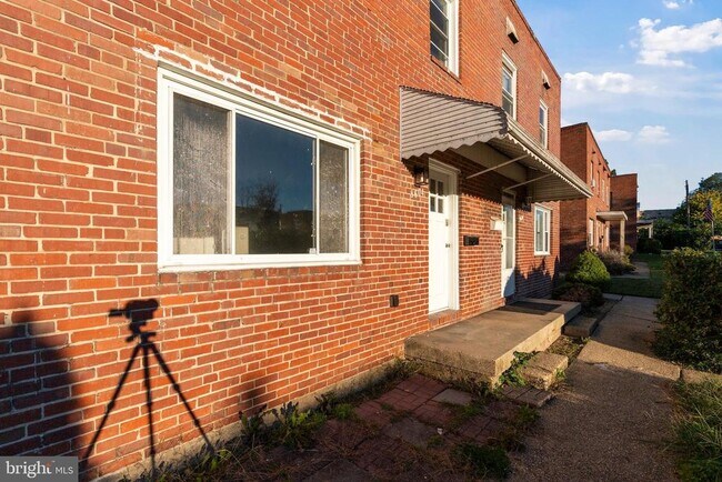 Building Photo - 8604 Chestnut Oak Rd