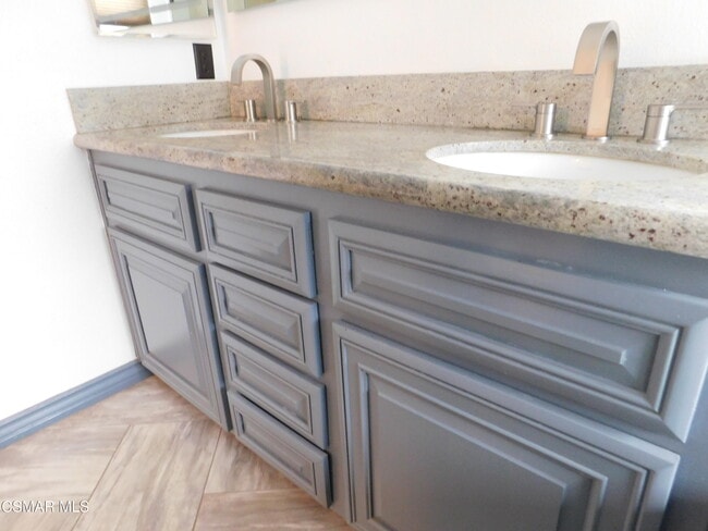 Building Photo - 728 Navito Way