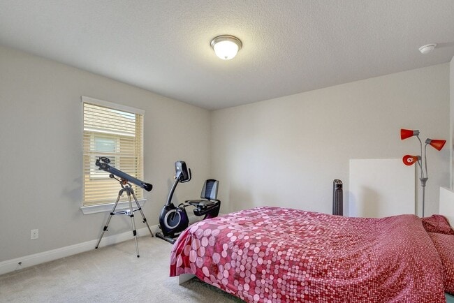 Building Photo - 5813 Viejo Dr