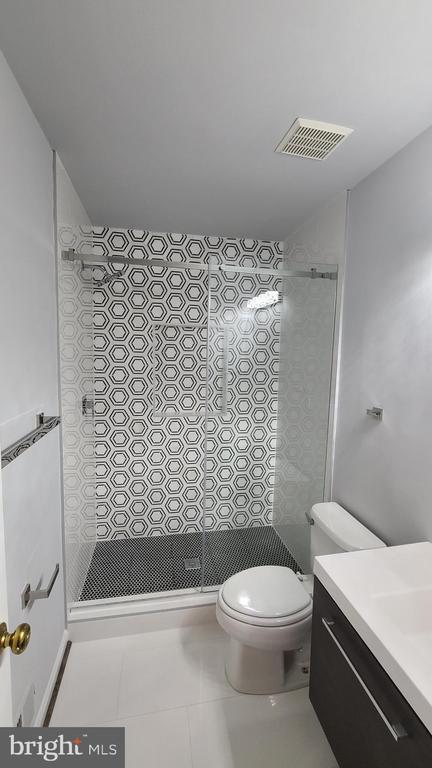 Building Photo - 47682 Sandbank Square