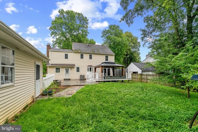 Building Photo - 16632 S Westland Dr