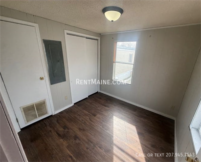 Building Photo - 24 Morton Ave