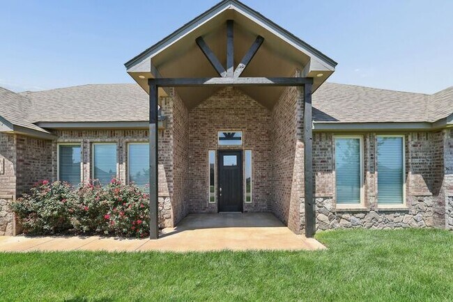 Building Photo - 9240 Highland Springs Dr