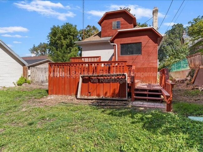Building Photo - 1120 E 600 S