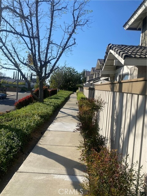 Building Photo - 1109 Golden Springs Dr