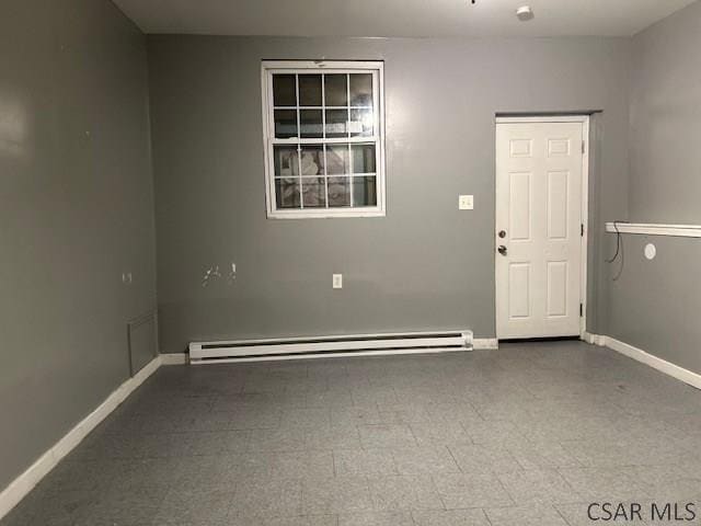 Building Photo - 830 Railroad St